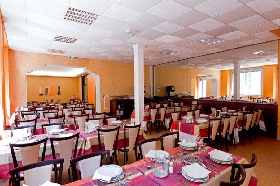 Saint Etienne Hotel 3*